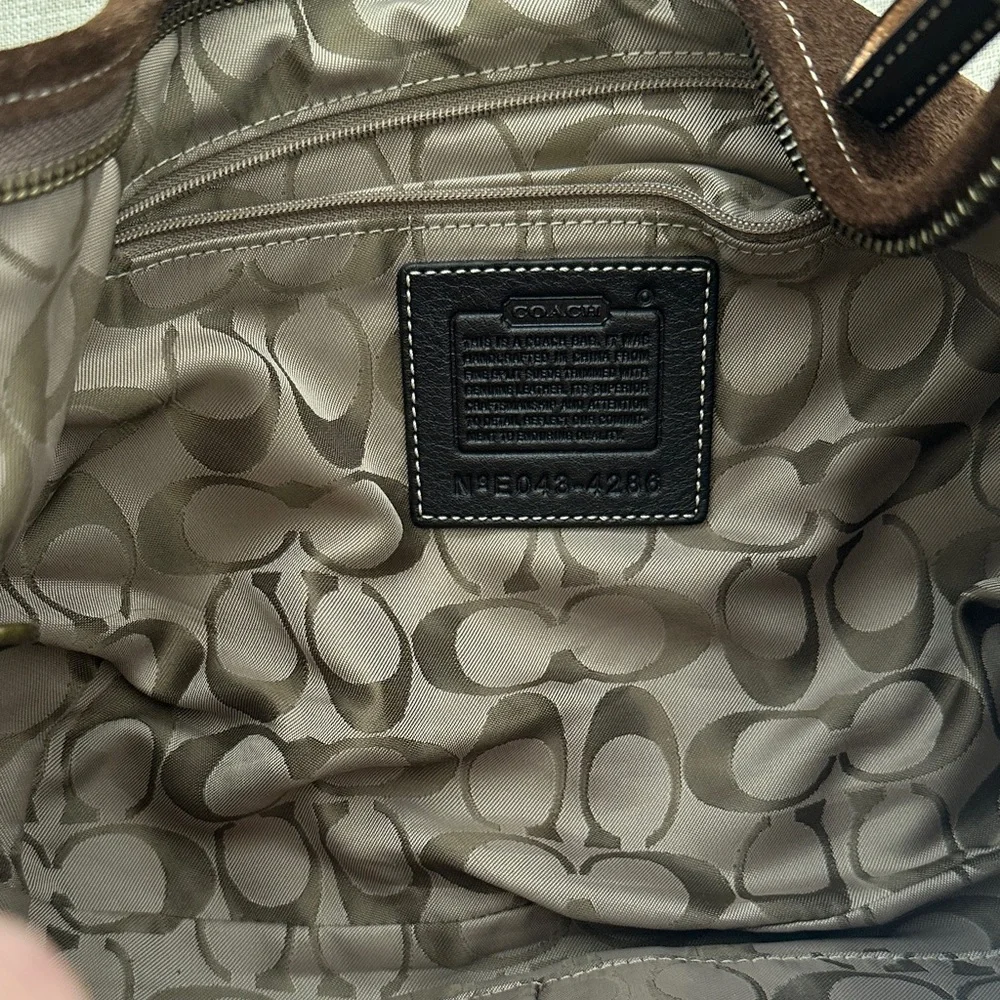 Coach elegant brown